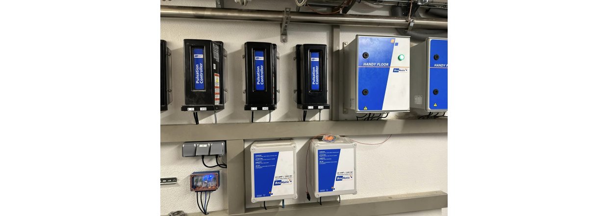 2X24 BouMatic SmartWay 90